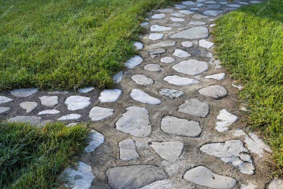 Cómo hacer un camino de piedra sin cemento