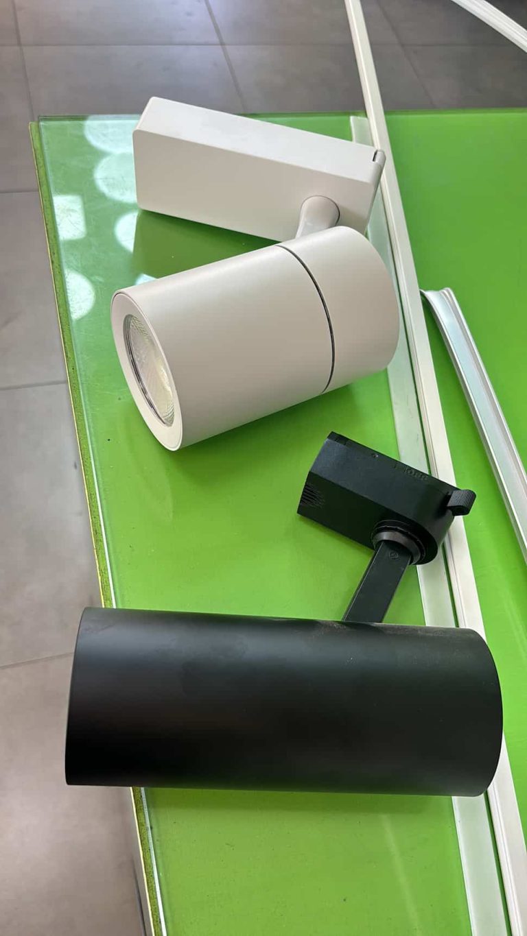 El papel clave de los electricistas en Madrid centro durante una reforma integral